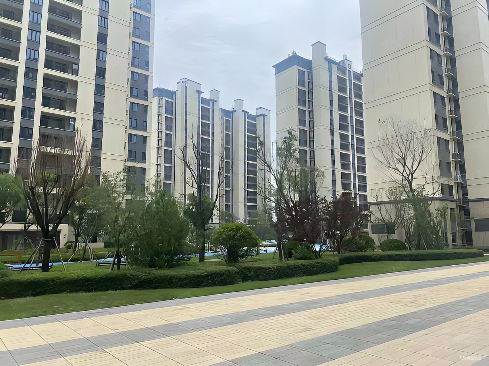 青岛房产网>青岛二手房>城阳二手房>上马二手房>越秀星汇城>