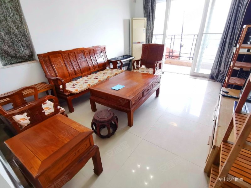 合生颐景华苑2房8417方素质住户配套成熟