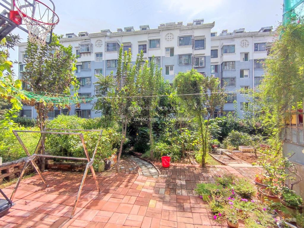 世纪中华城带40平院子总高6层的小洋房生活成本低有证