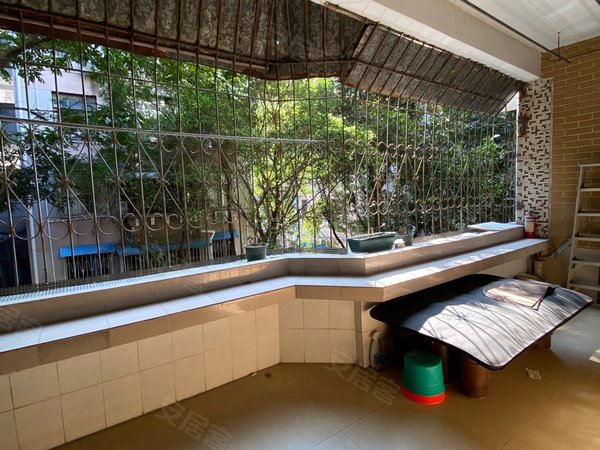 广州番禺市桥康乐园康乐园市桥地铁站附近中楼层吉屋出租有车位出租