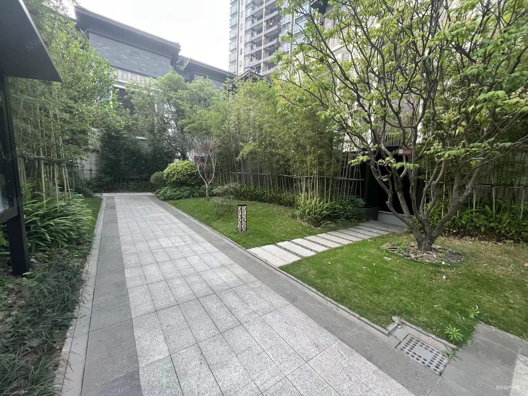 网>东莞二手房>麻涌二手房>麻涌城区二手房>碧桂园铜雀台(二期别墅)>