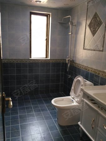 中海观园精装大露台三房出门就是站前路小学南昌一中地铁口万达旁