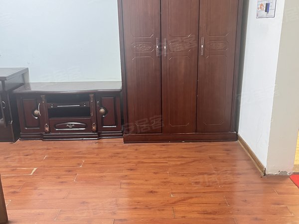 福州长乐吴航锦绣公寓锦绣公寓 1室1厅1卫  电梯房 40平米出租房源