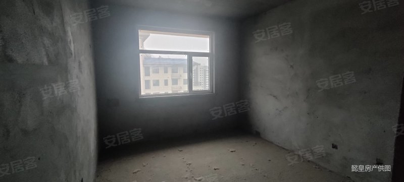 伊水府邸3室2厅2卫118㎡南北59万