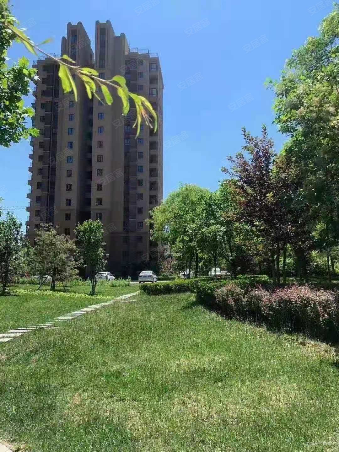 金桥嘉苑2室2厅1卫89.69㎡南北124万