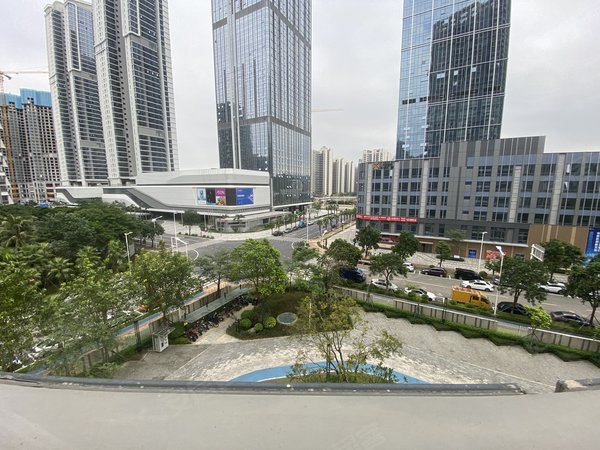 珠海横琴湾仔时代保利中环广场(中区)房源采光好,南北通透,业主诚意出