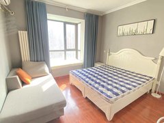 郑州金水曼哈顿银基王朝 朝南主卧 精装修带飘窗 地铁口旁 交通便利 全女生出租房源真实图片