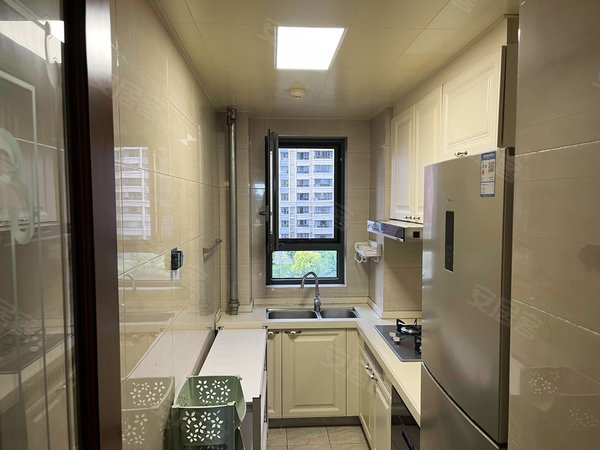 【多图】恒大御峰,全运路租房,恒大御峰 3室1厅 精装修 拎包即住 随时