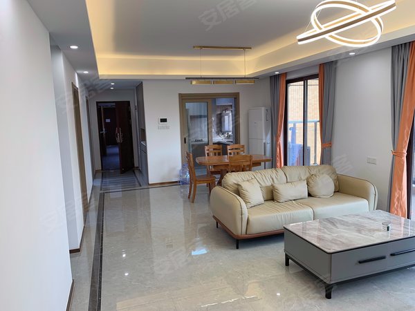 惠州博罗石湾中穗御峰花园十万火急  租金2 0 0 0 中穗御峰  精装四房