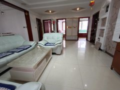 威海经区长峰长峰青岛路附近 锦绣北山 三室两厅精装带储藏室 免费停车出租房源真实图片