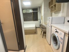 北京朝阳健翔桥物业整租 精装公寓 0中介 押一付一 近地铁 隔音好 采光好出租房源真实图片
