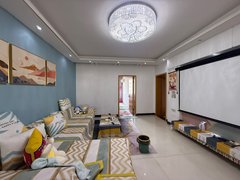 嘉鱼嘉鱼城区嘉鱼市区政府周边，紧邻嘉鱼一中，拎包入住，家电家具齐全，随时看房出租房源真实图片