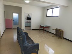 周口西华西华县中医院交警队附近自建楼房，经典两室，干净大方，温馨舒适，拎包入住。出租房源真实图片