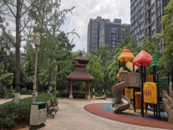 【多图】银海尚御,国贸中心租房,国贸中心旁四室两厅两卫 电梯房 采光