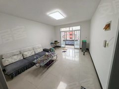 公主岭公主岭城区迎宾路出租：2室 78平 火车站附近 步梯4楼新装修 年租7500出租房源真实图片