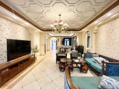 武汉洪山光谷东独栋三层 带花园车库 精装六房六卫衣帽架 地暖 中央空调出租房源真实图片