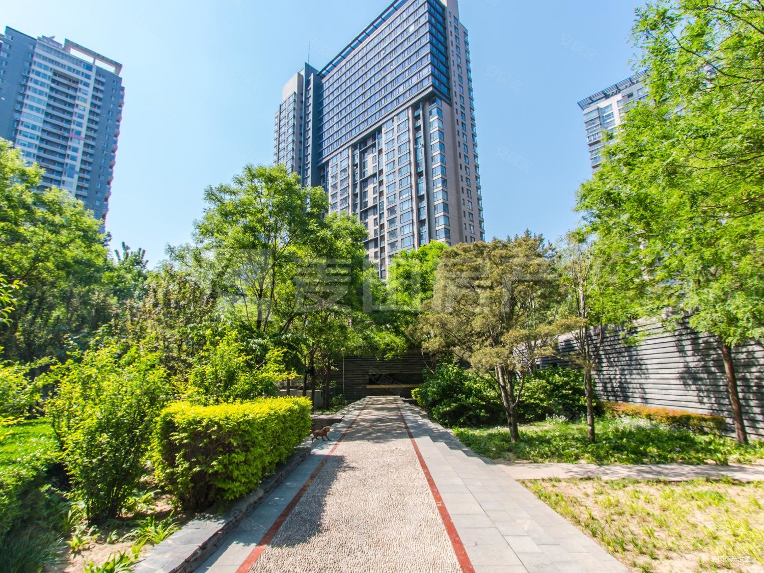 北京房产网>北京二手房>朝阳二手房>三元桥二手房>凤凰城(一期二期四