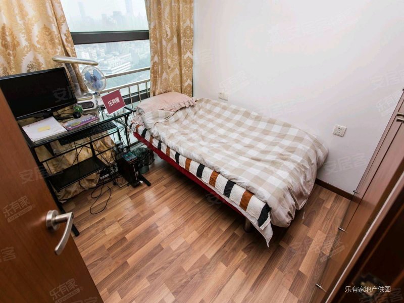 御景华城精装两房,业主包税出售,京基御景华城二手房,418万,2室1厅,1