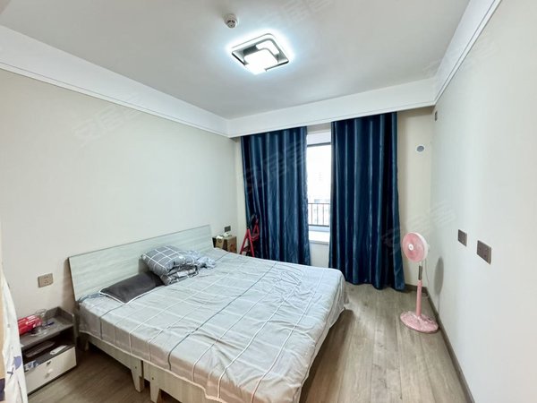 包头九原第九中学万科城一期万科城 117平 大三居 户型方正 标准南北通透双阳卧拎包住出租房源真实图片