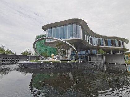 汇置城中央公园