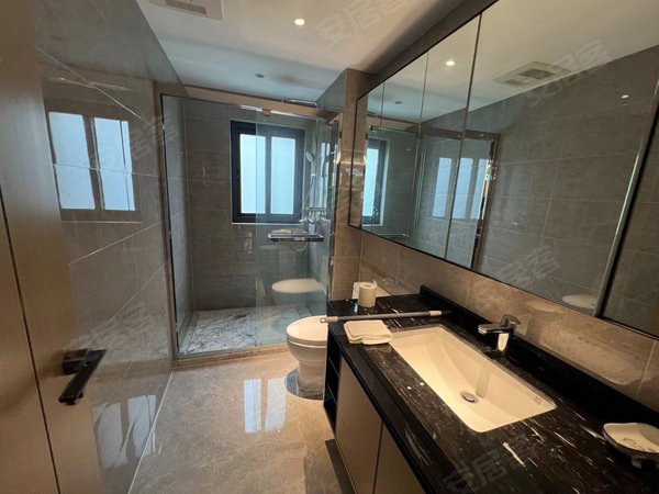 璞悦春秋洋房豪 精装带地暖 随时看房出租房源真实图片