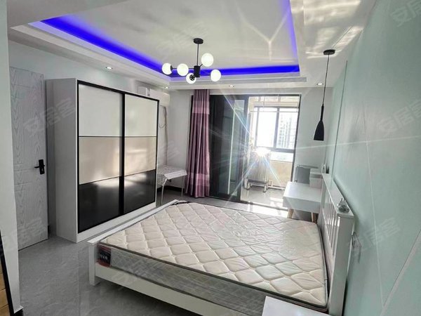 上海松江松江老城松南城华顺苑松南城华顺苑,近比亚迪有达丰班车精美