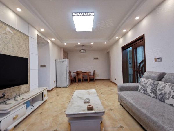 【多图】煌华晶萃城,观音桥租房,观音桥(步行街!大两房!近轻轨)安静!