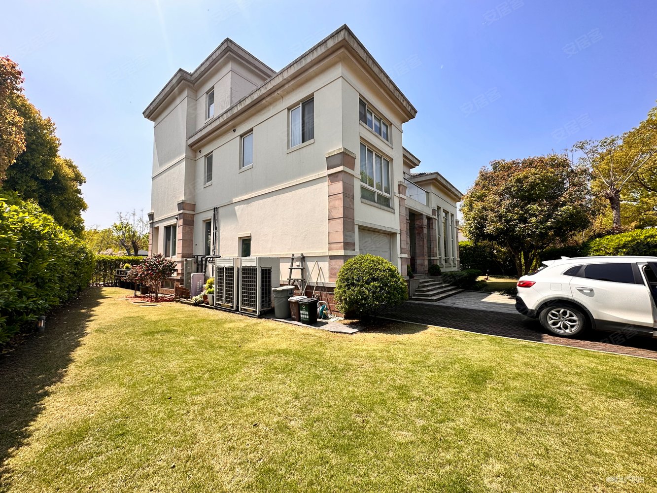 长堤花园别墅5室3厅4卫625.93㎡南北5800万