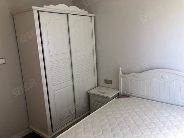 茂名茂南文化广场中银名苑急租中银名苑 精装 3房2厅 家私齐全 拎包入