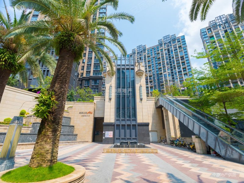 红山豪宅标杆社区公馆1866,全新装修2房,置换大户型,急售,绿景公馆