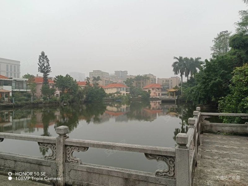 东莞房产网>东莞二手房>厚街二手房>下汴溪头二手房>丽湖山庄>800_600