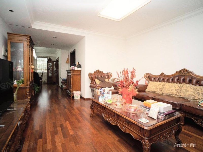 城开御园 带电梯 装修好 居住密度低 满五 正规商品房