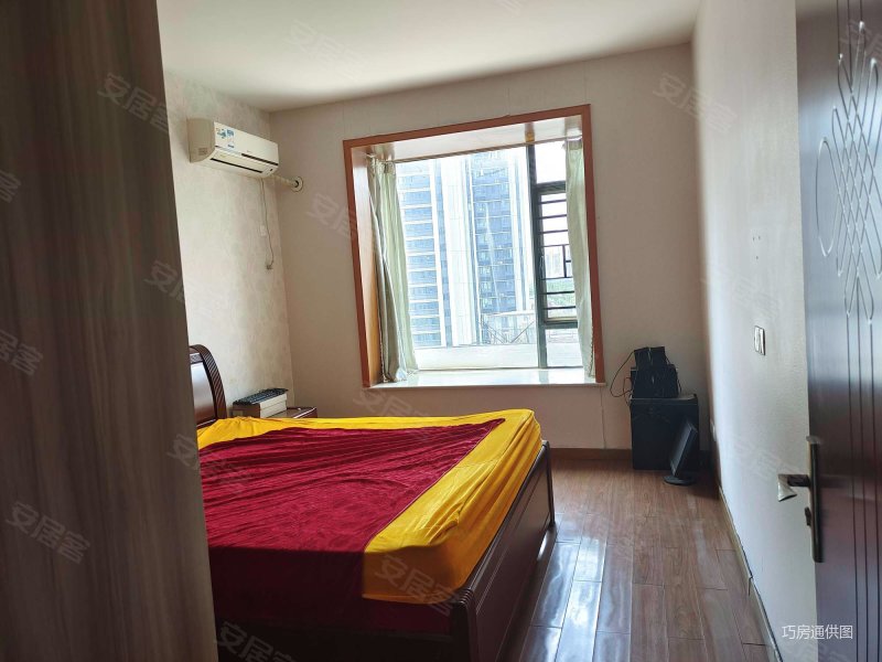 金桂花园小区 南向采光好 带电梯 临地铁 正规商品房