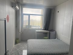 京津双子座公寓月租1300押金500朝南月租有网有空调