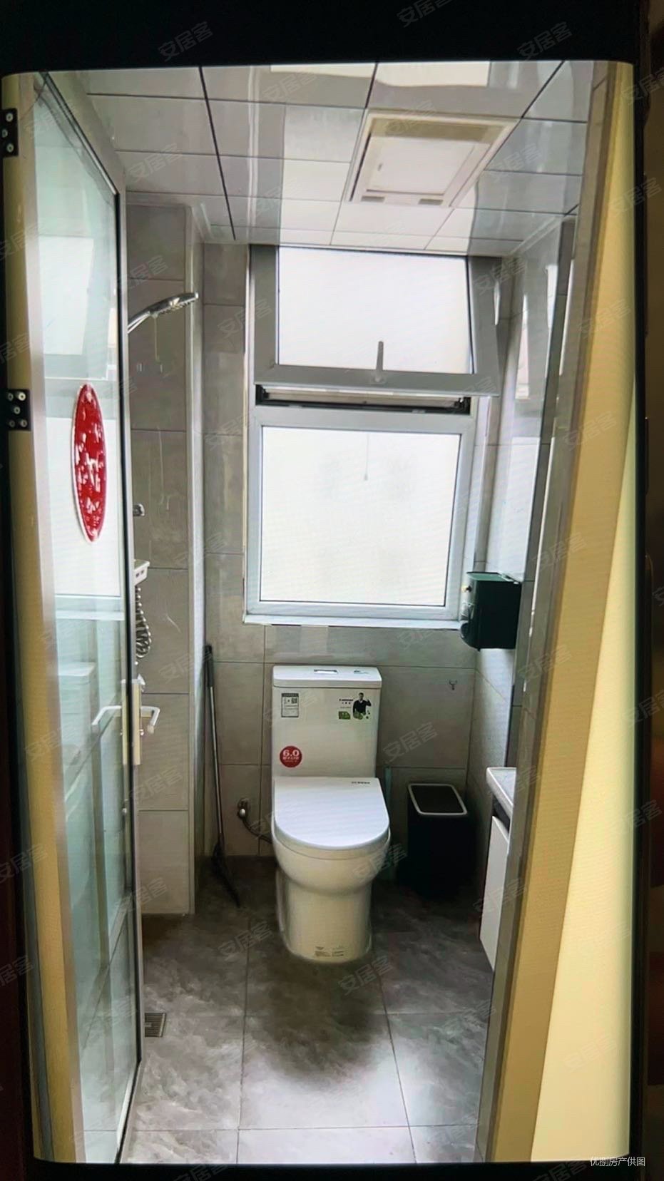 柠檬小镇3室2厅2卫123㎡南56万