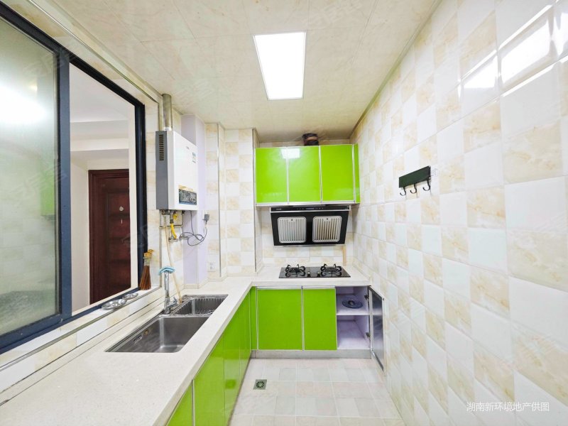 长沙房产网>长沙二手房>雨花二手房>红星二手房>红星嘉和苑(一期)>800