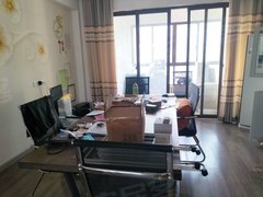 张家港锦丰锦丰中心玖隆花苑 4室2厅2卫  电梯房 138平米出租房源真实图片