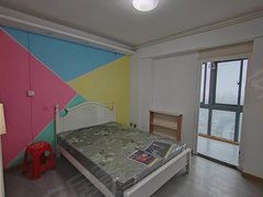 昆山玉山城东带阳台带空调，价格狠便宜出租房源真实图片