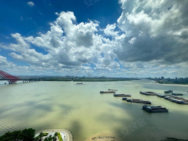 广州南沙南沙湾富力天海湾(商住楼)富力天海湾 复式一房 精装齐全