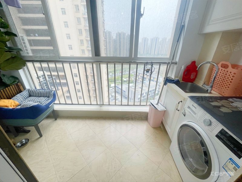 南京房产网>南京二手房>栖霞二手房>马群二手房>中南世纪雅苑一期>800