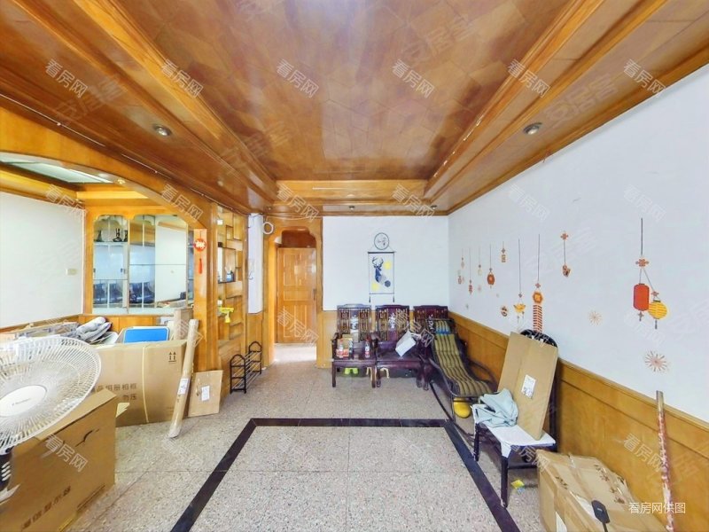 鹏程花园4室2厅2卫100㎡西南168万