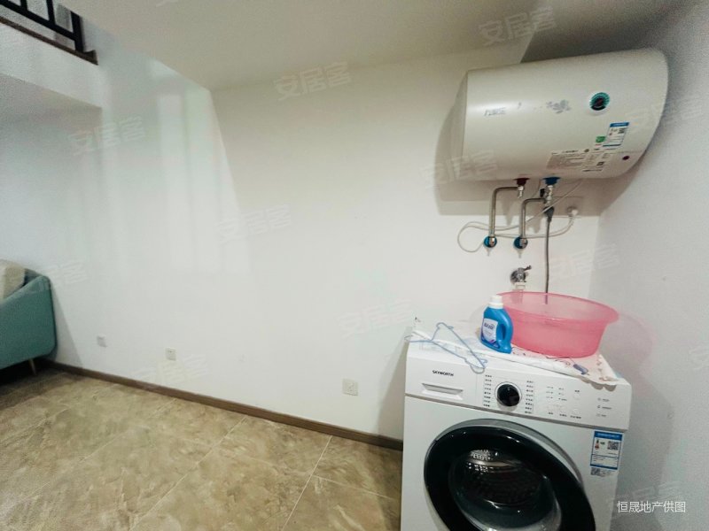 云谷复式公寓出租,拎包入住,民用水电