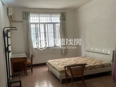 贵港港北西站东森小区自建房，家具家电齐全，拎包入住，整栋招租1300元。出租房源真实图片