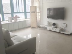 淮安涟水涟水大润发城市花园二期 朝南 简装 采光很好 空间很大 三室两厅一卫出租房源真实图片