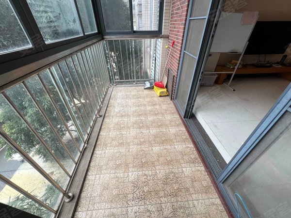 广州番禺市桥柏丽花园柏丽花园 2室2厅1卫 精装修 电梯房 80平出租