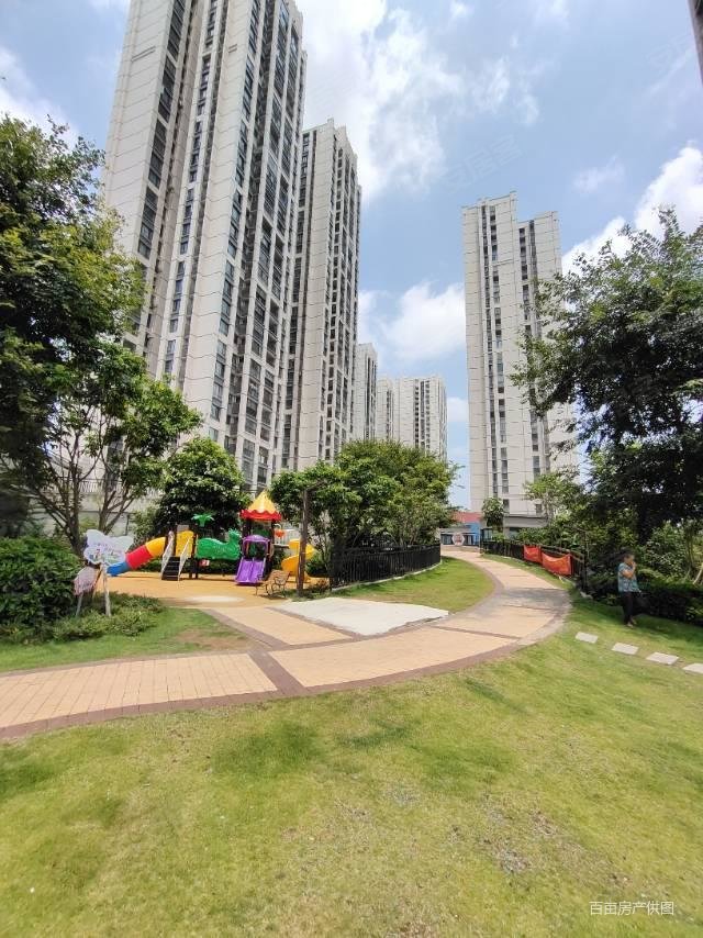 龙象城铁一中启智中学品质小区单价5千多
