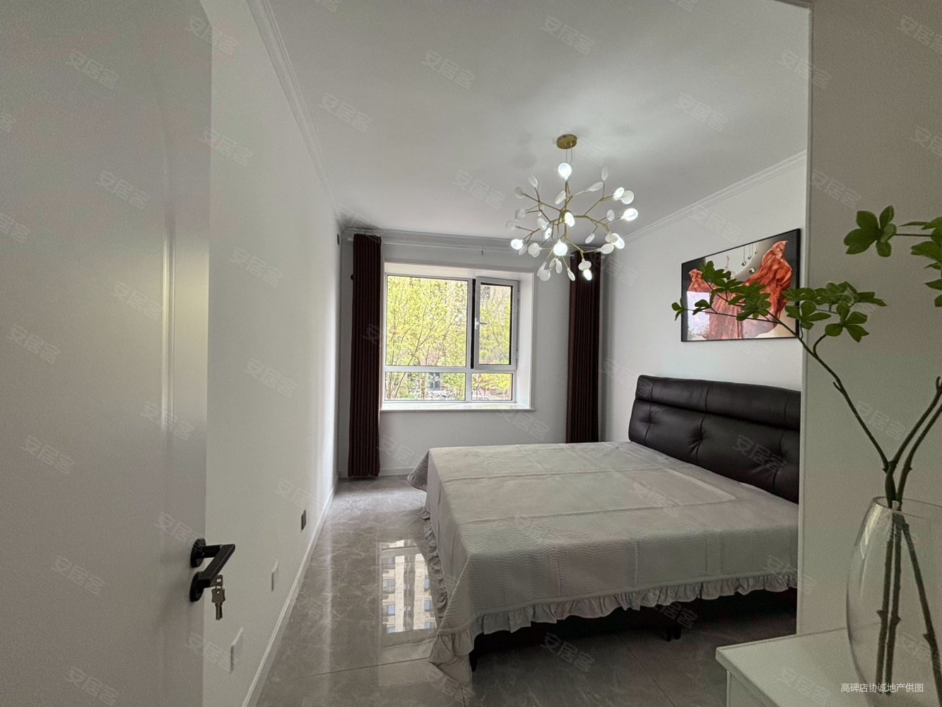 迎宾路壹号3室2厅1卫112.37㎡南北92万