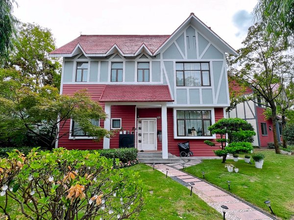 上海长宁西郊公园绿谷别墅实拍!实拍!长宁虹桥路森林别墅!24管家服务!