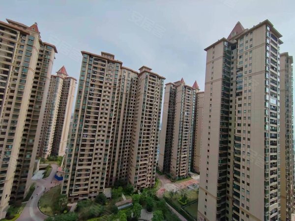 南宁青秀凤岭北江宇阳光城看房有钥匙 凤岭北 江宇阳光城 单身情侣