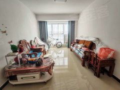 庆阳西峰西峰城区一中！东方红小学！昊鑫时代广场！正规一居室！客卧分离！出租房源真实图片